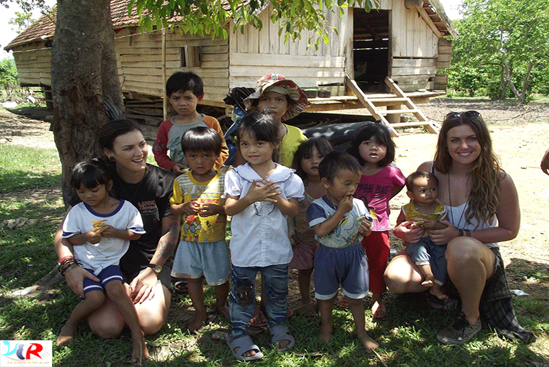 Mui-ne-to-central-highland-to-hoi-an-in-7-days-local-kids