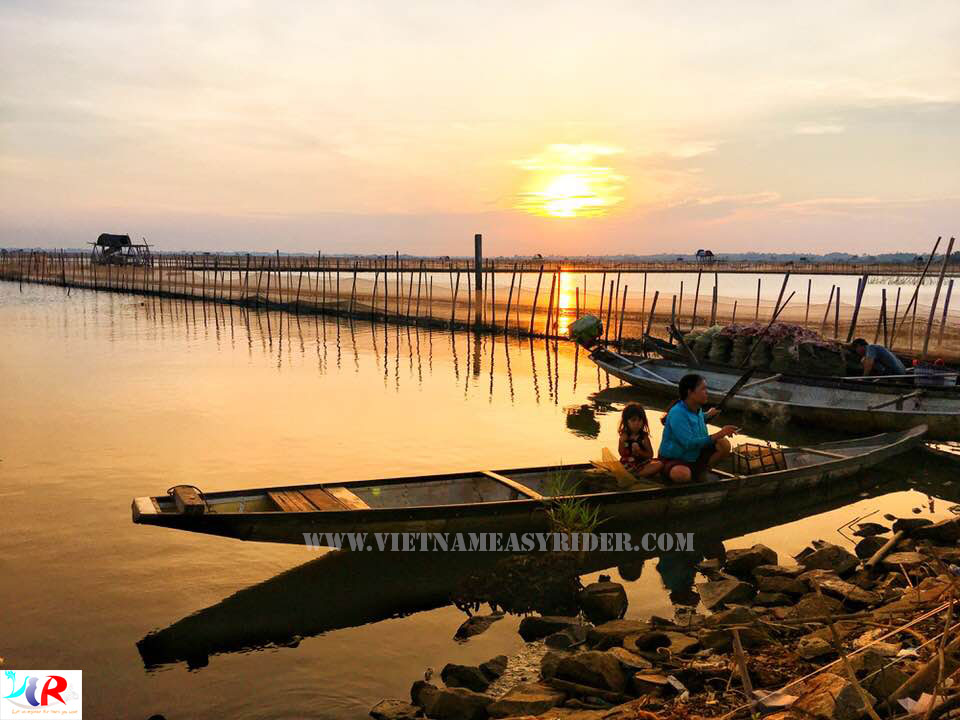Tam-Giang-Lagoon-Hue